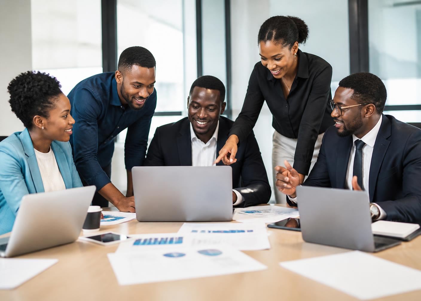 Équipe de consultants au travail